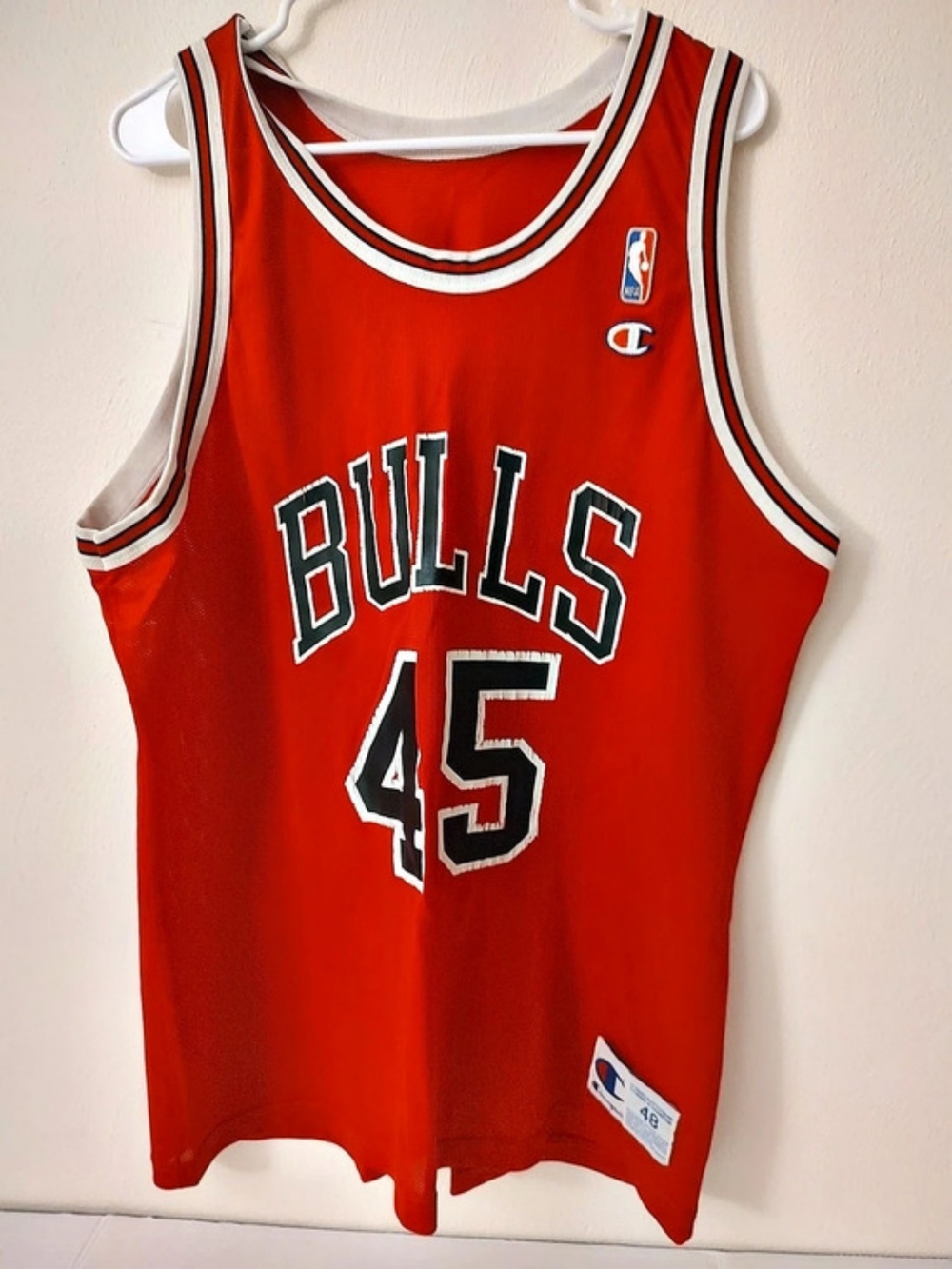 Champion Michael Jordan Chicago Bulls #45 Road Jersey Red & Black Waist 48